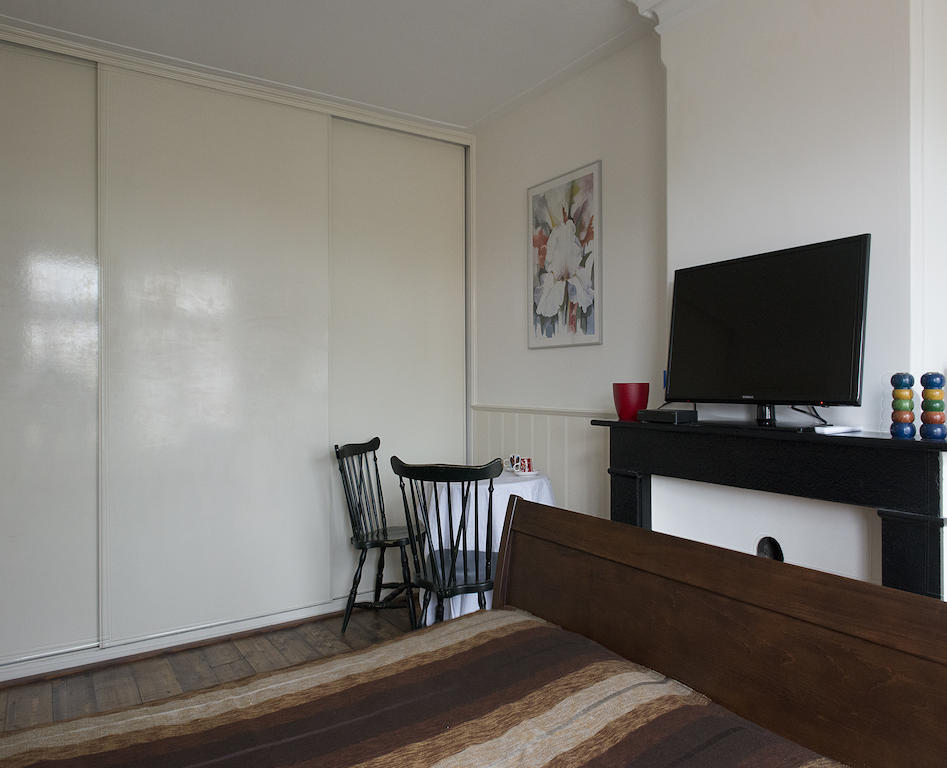 Jamila Suites Amersfoort Room photo